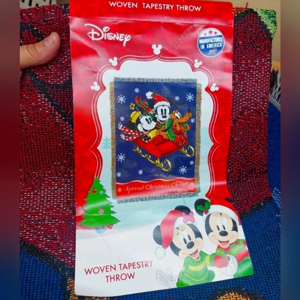 Disney Mickey Mouse Woven Tapestry blanket 48x60 Multicolored